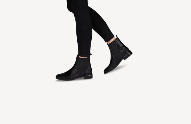 Czy sztyblety są modne? Odkryj najnowsze trendy i stylizacje