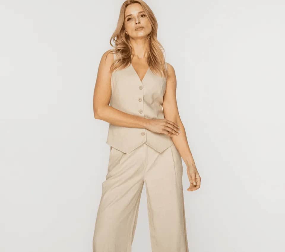 Czy kamizelki są modne? Odkryj trendy, które musisz znać