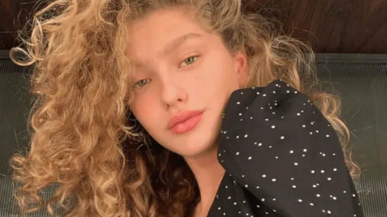 Jak zrobić loki na skarpetki bez ciepła - prosta metoda na piękne włosy